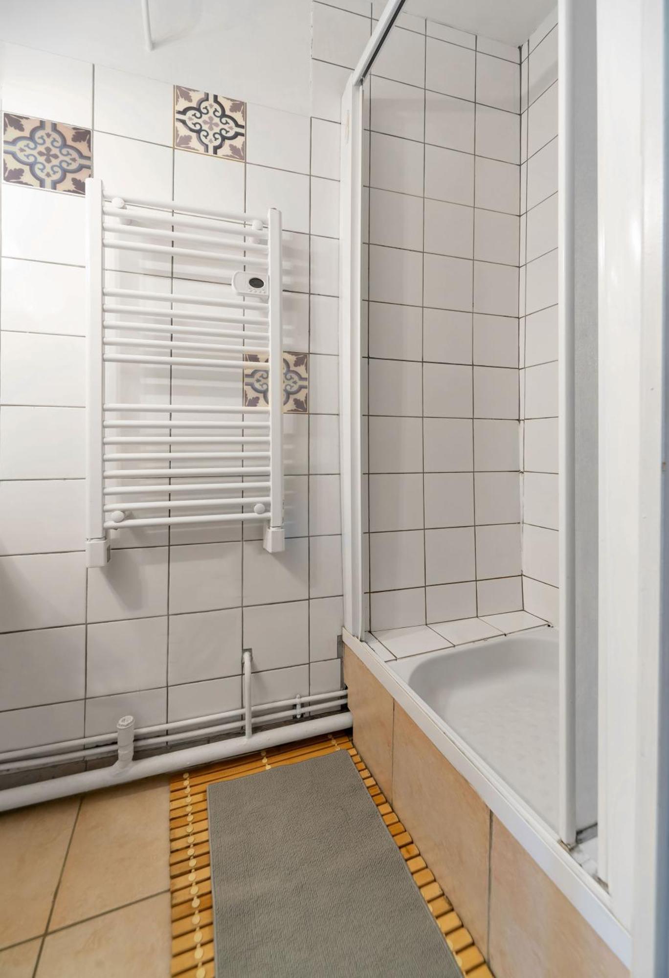 Apartment Le Cocon - Cocooning Avec Terrasse - Rue Des Gras Clermont-Ferrand