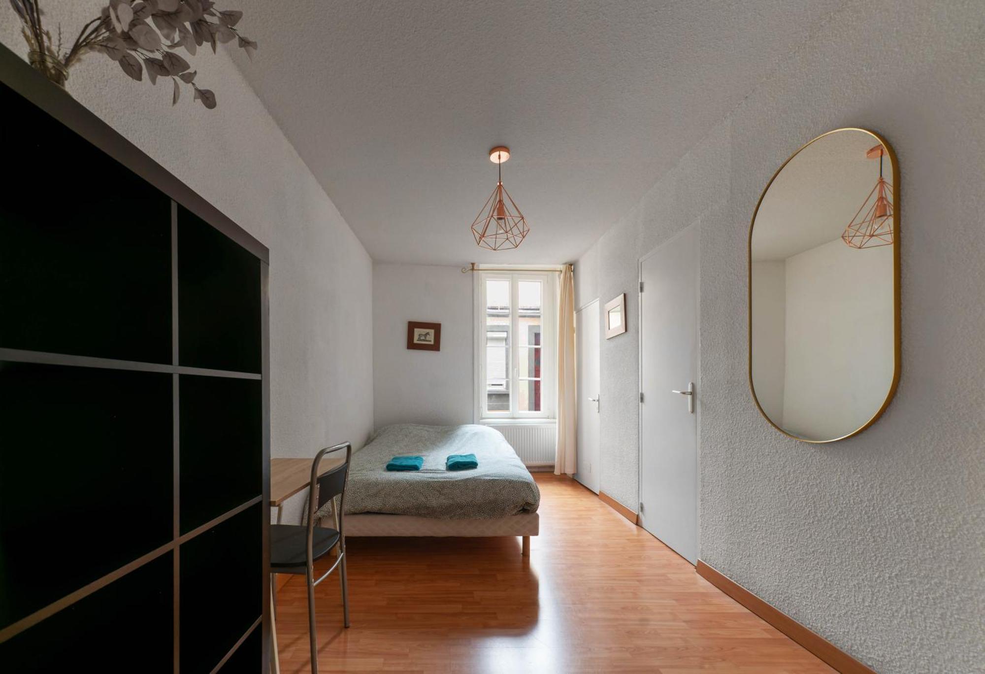 Apartment Le Cocon - Cocooning Avec Terrasse - Rue Des Gras